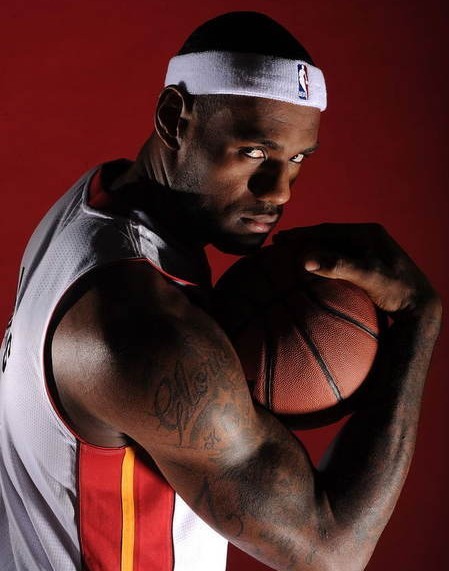 开拓者对阵雷霆伤病报告：6人缺阵，克林根&罗威出战成疑（开拓者战雷霆伤情一览：6人缺阵，克林根、罗威出战存疑）