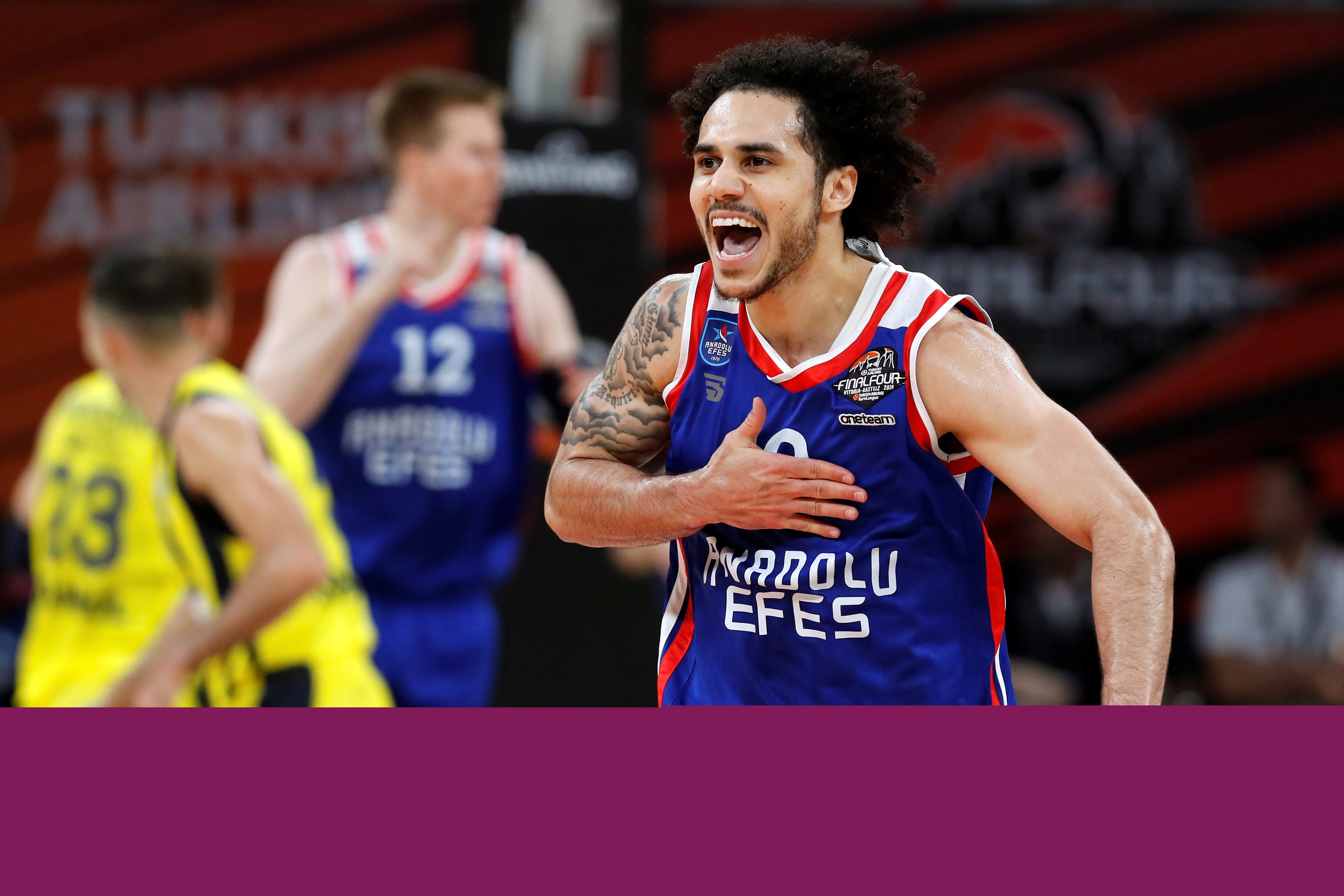 NBA：湖人险胜火箭 詹姆斯砍下38分（詹姆斯狂砍38分，湖人惊险力克火箭）