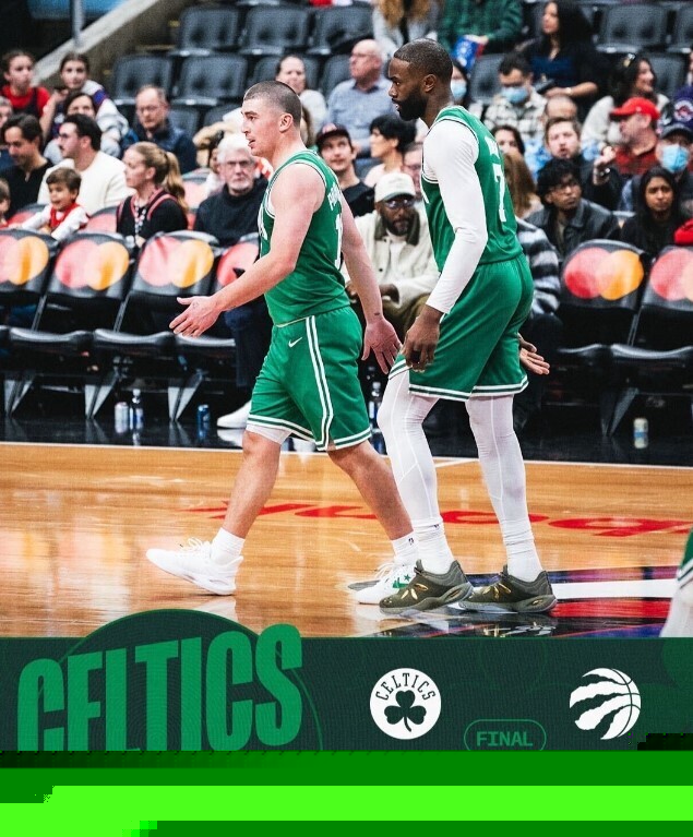 佛罗伦萨主帅：战平尤文提升士气；基恩踢出冠军球员级别表现（佛罗伦萨主帅：逼平尤文振奋全队，基恩展现冠军级水准）