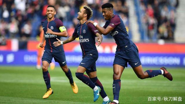 球场角力，美国和巴拉圭热身赛补时阶段发生大规模冲突（补时阶段爆发大规模冲突，美国与巴拉圭热身赛演变为场上对峙）