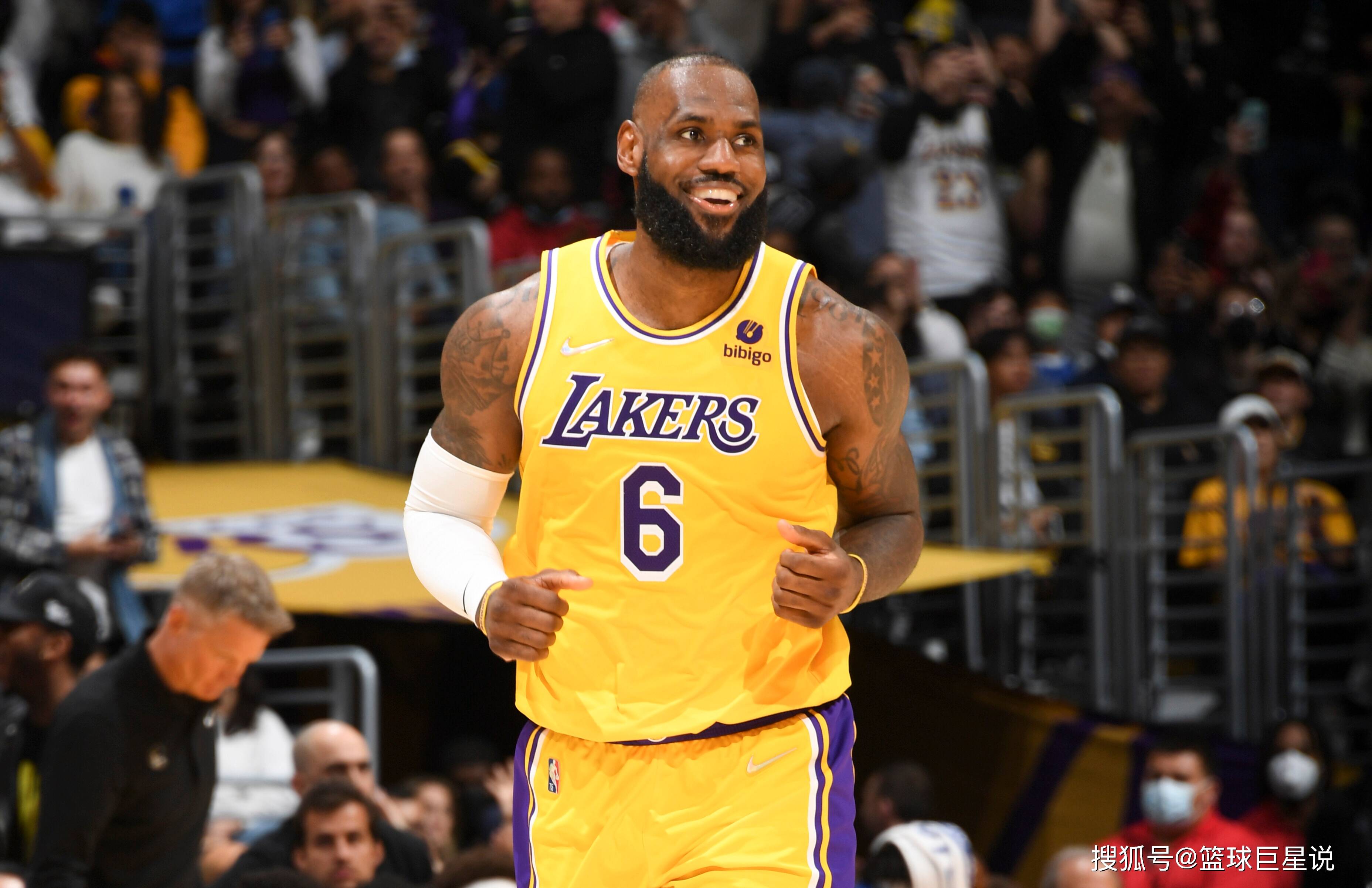 小法谈0-4失利：希望在惨败后成长，会看欧冠国米对阵红军（法布雷加斯谈0-4败局：盼从挫折中成长，将观看欧冠国米对利物浦）