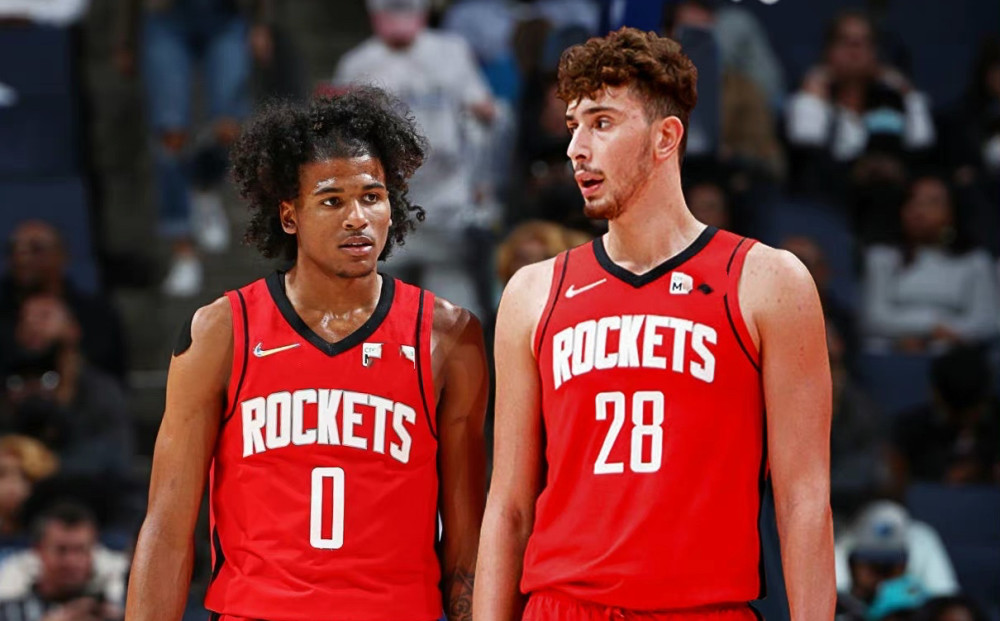 半场战报：科莫0-0卡利亚里（半场战况：科莫与卡利亚里战成0-0）