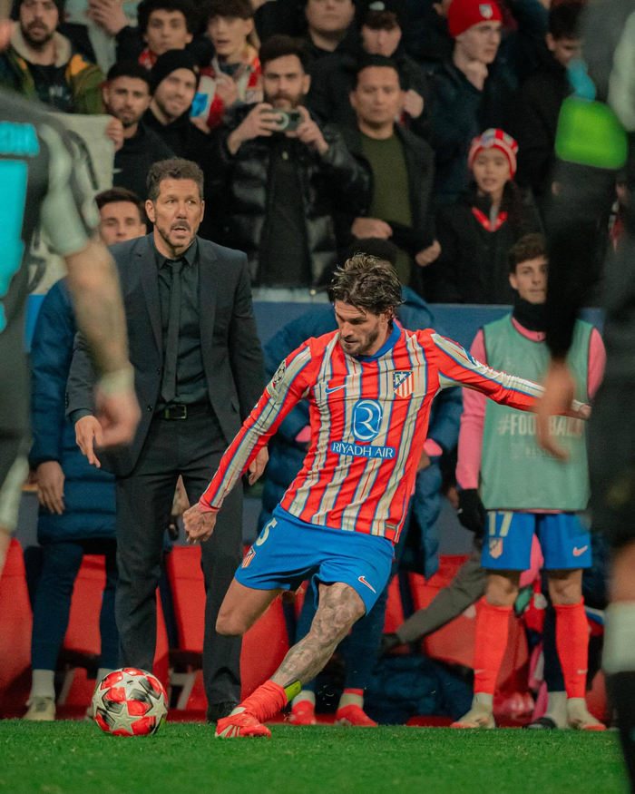 意大利诺首次战胜孔蒂，博洛尼亚终结主场对那不勒斯6场不胜