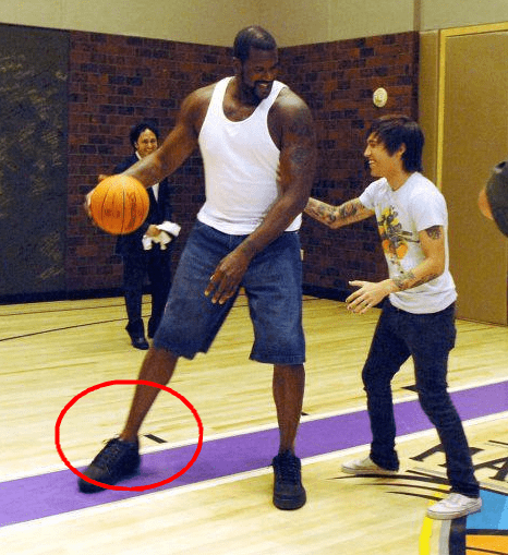 自我勉励，内马尔在社交媒体上晒出科比的经典照片（内马尔在社媒晒科比经典照为自己打气）