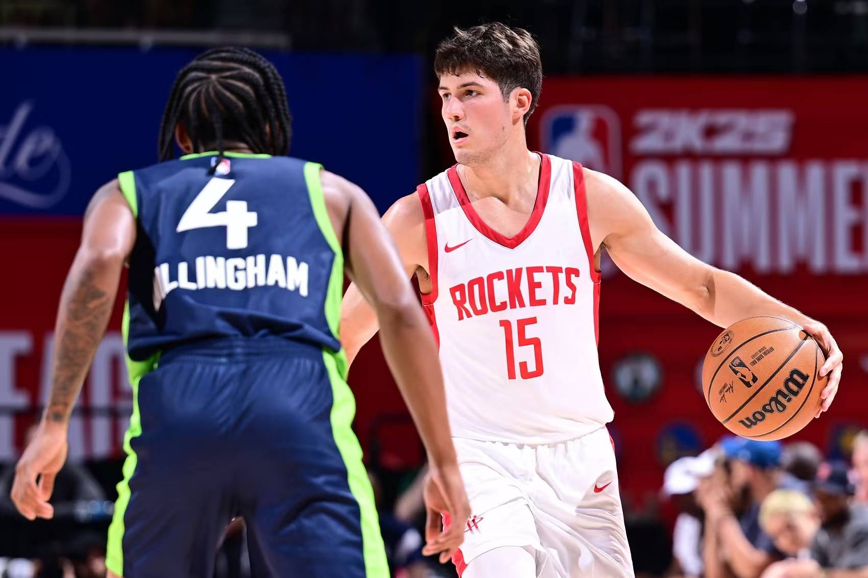 斯基拉：米兰和一些德甲俱乐部正在关注布鲁日前锋特雷索尔迪（据斯基拉透露，AC米兰与多支德甲球队正考察布鲁日前锋特雷索尔迪）